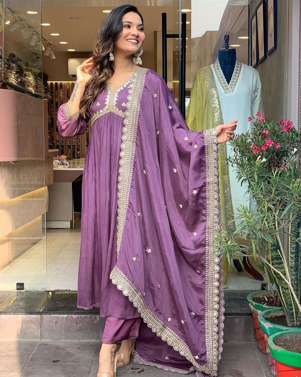 🧚‍♀️ PREMIUM DESIGNER READYMADE ALIA CUT GOWN COLLECTIONS 👜