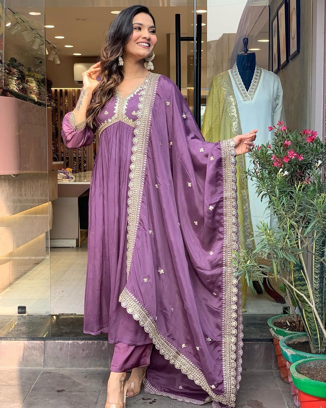 🧚‍♀️ PREMIUM DESIGNER READYMADE ALIA CUT GOWN COLLECTIONS 👜