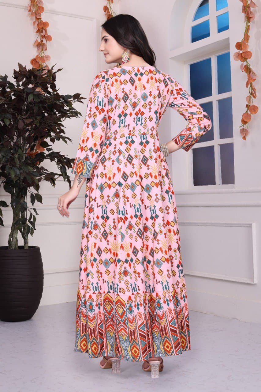 👗💌Launching Trending Gown👗💌